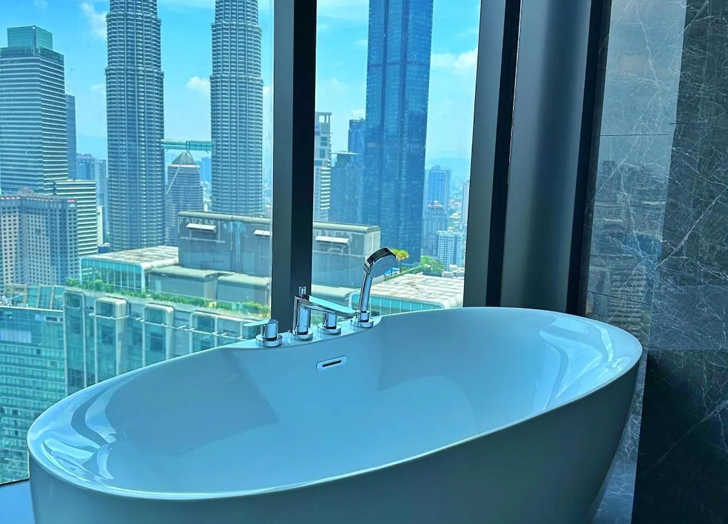 Imperial Kuala Lumpur By Perkasa Suites Lägenhet